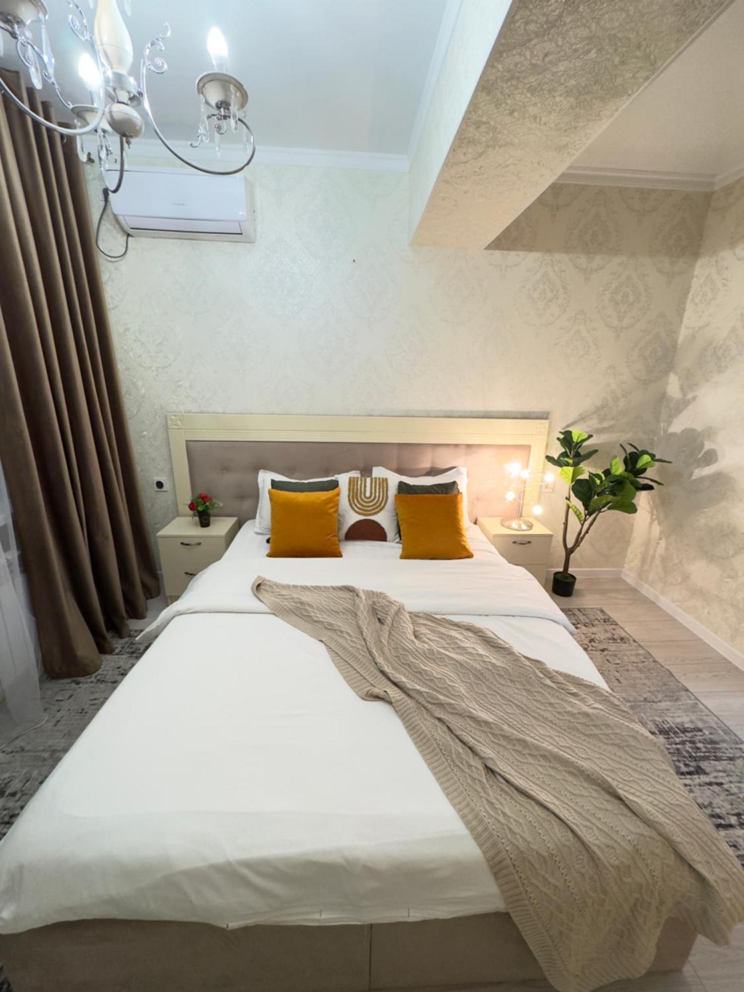 Your Home Away From Home 213 Almaty Exterior foto